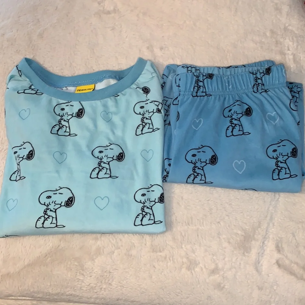 Medium Peanuts Snoopy Woodstock pajama set